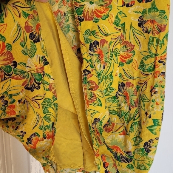 Urban Outfitters Floral Dress - Picture 7 of 8